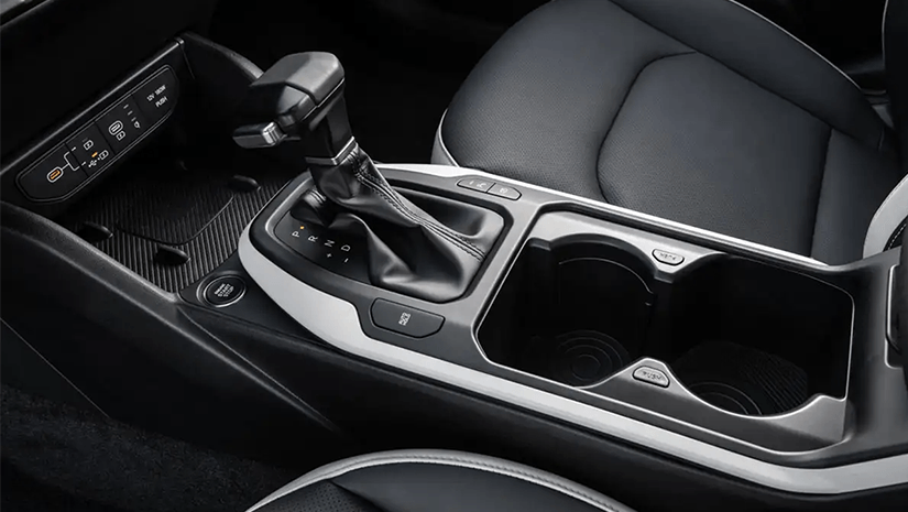 Vue intérieur de la KIA K4 2026 et de sa technologie