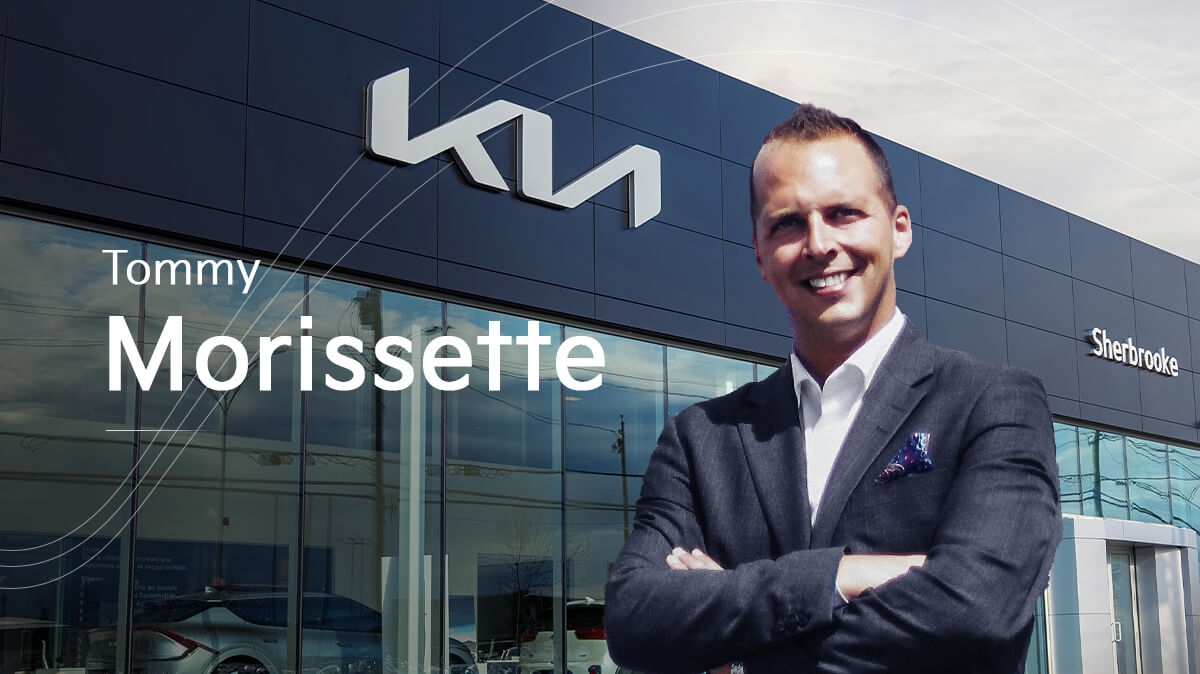 Tommy Morissette devant Kia